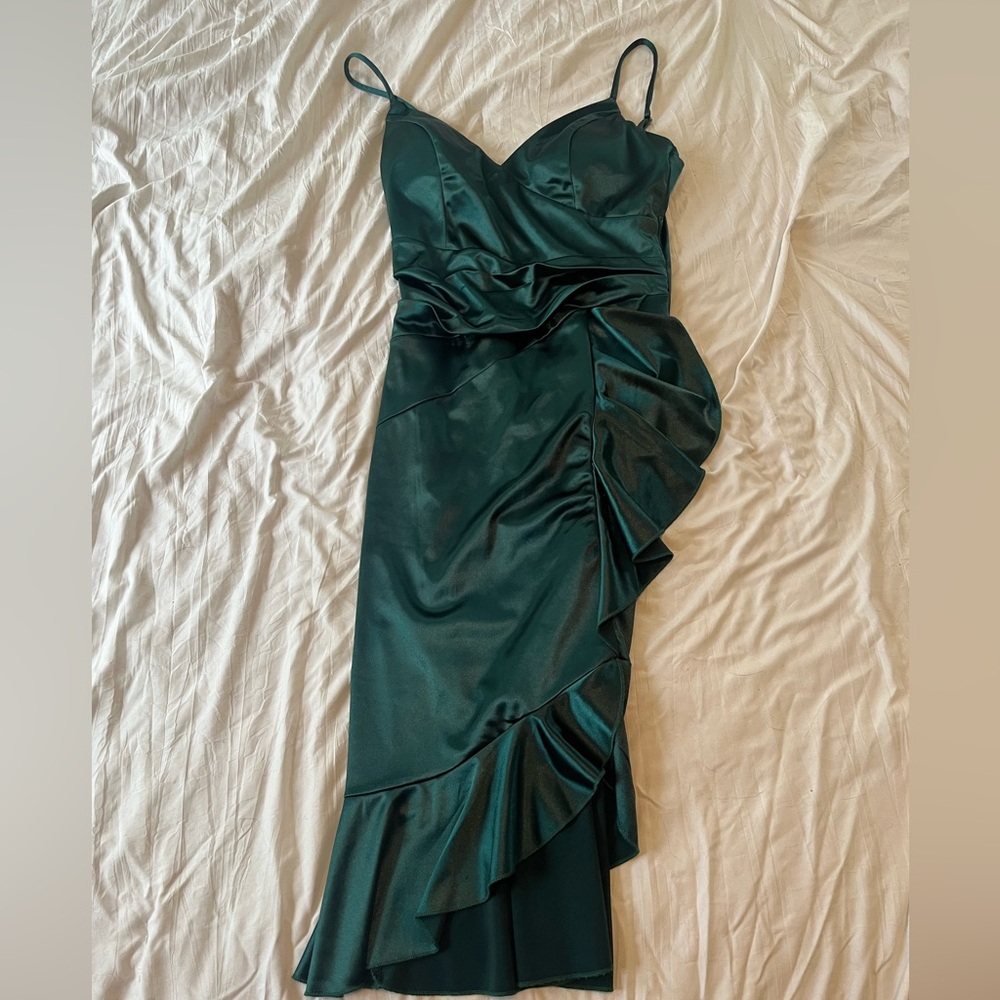 Elegant Green Evening Dress